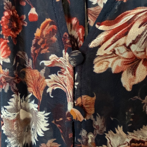 Anthropologie Navy and Rust Batwing Floral To, small - Picture 6 of 7